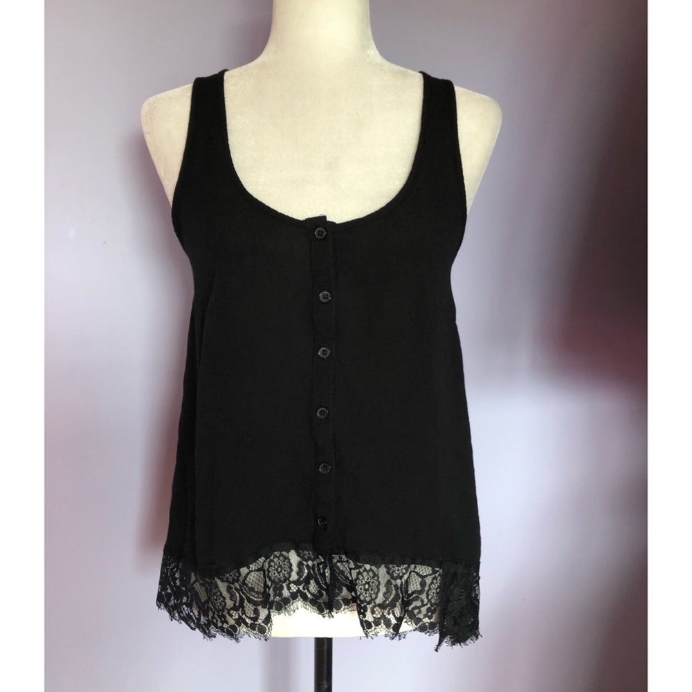 Kirra button up black sleeveless blouse